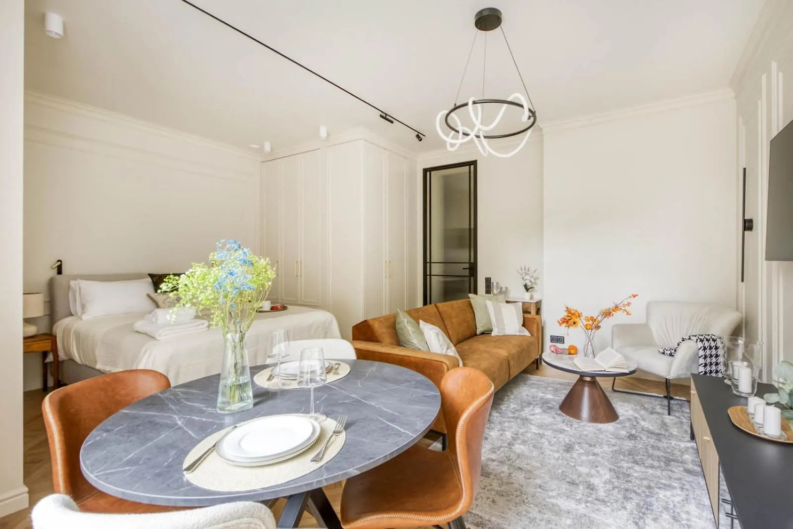 Stunning 2Bed With Terrace And Parking Apartment Warsaw