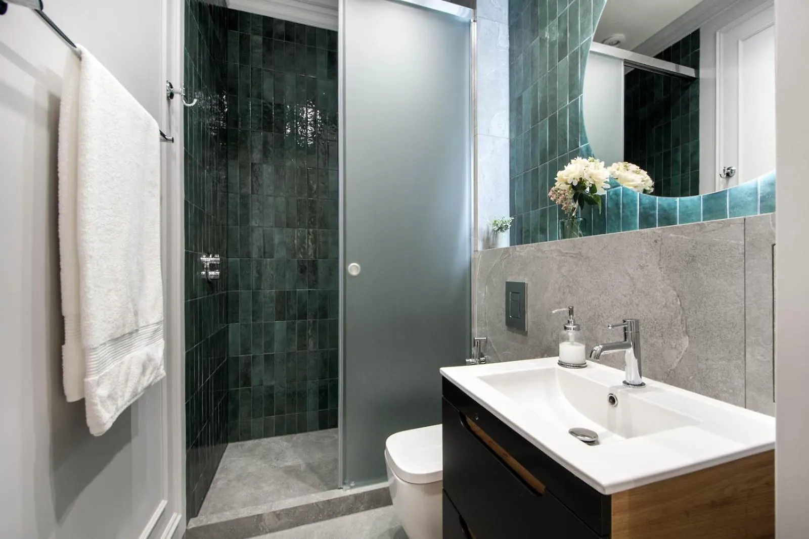 Stunning 2Bed With Terrace And Parking Apartment Warsaw